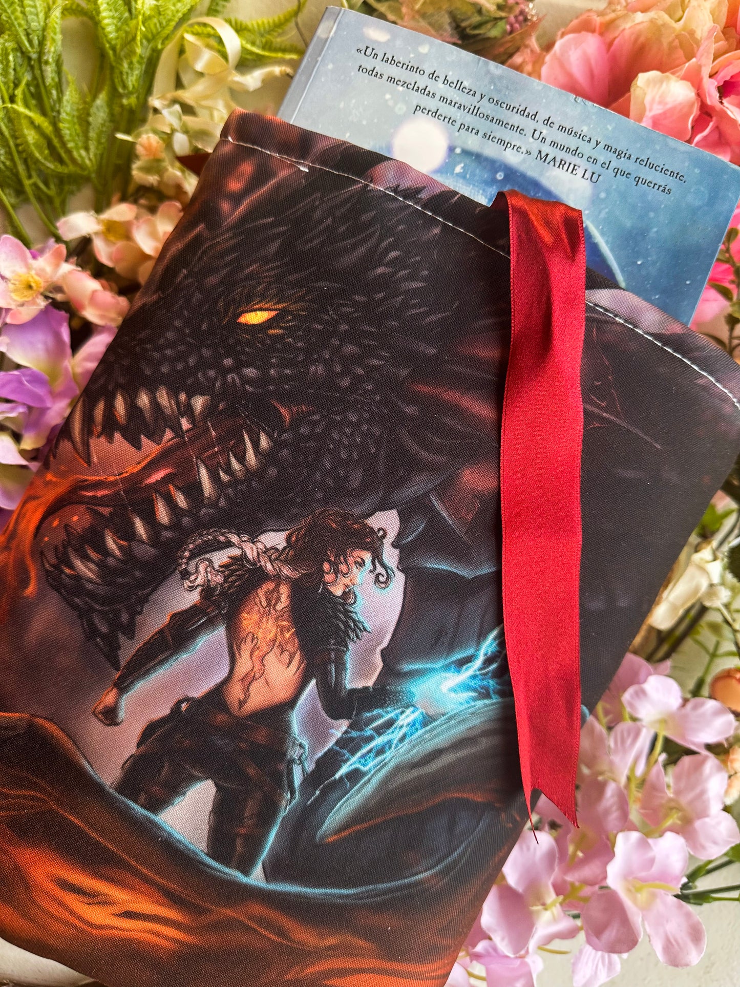 Funda de libro: Violet & Tairn