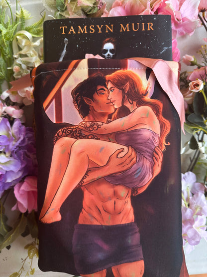 WOODEN PIN: I'm shipping them! Nessian, Feysand, Poppycas, Yenneralt, Jurdan, Darcy Elizabeth, Bryce Hunt, Rowaelin