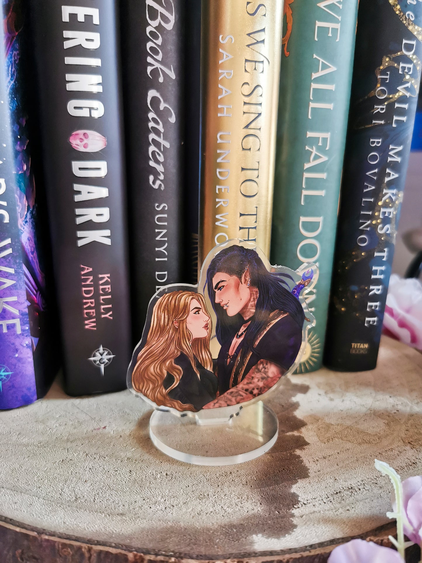 A Deal with the Elf King [Official License] Luella and Eldas married to Magic Mini Standee (Lueldas)