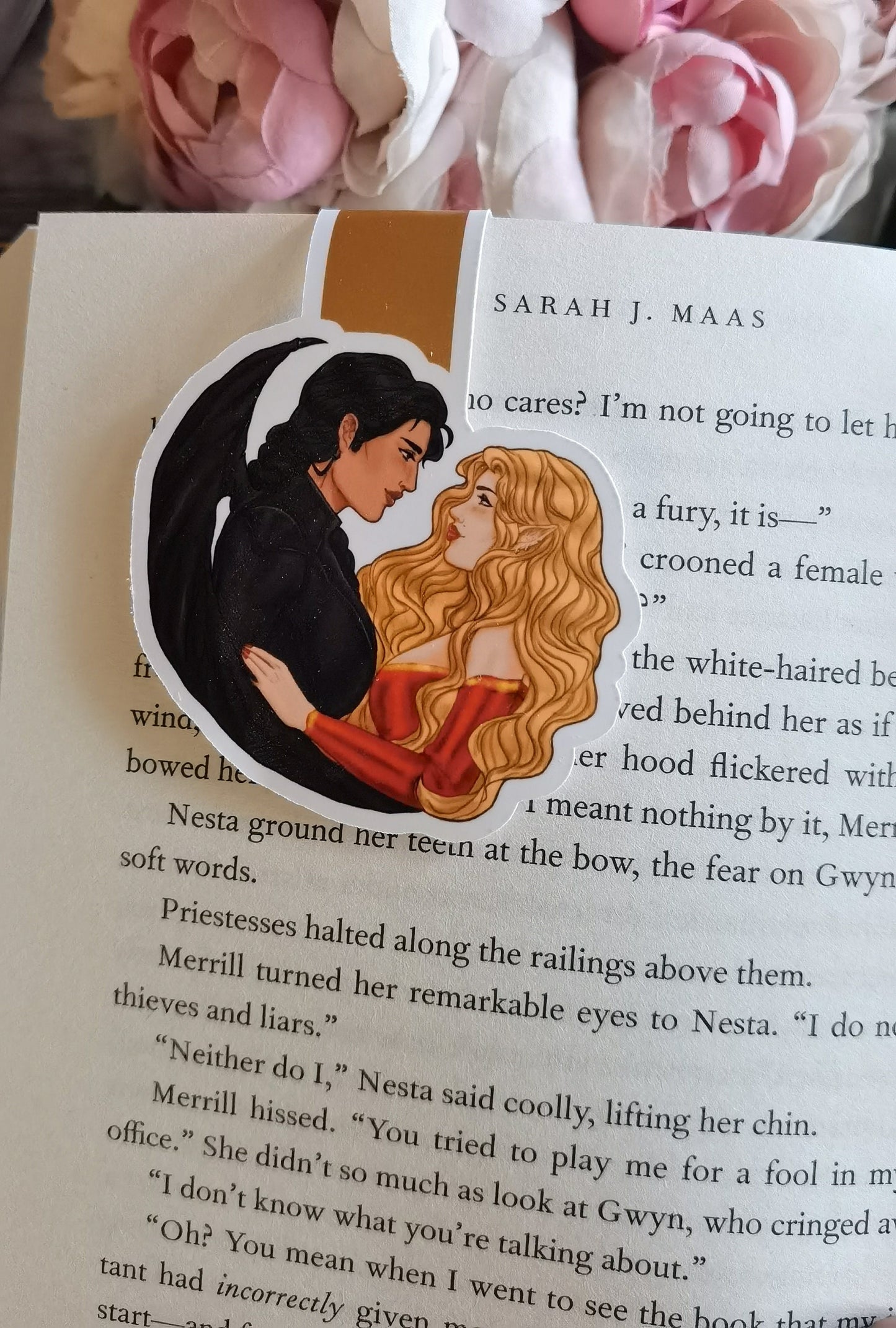 EMORIE - Morrigan And Emerie ACOTAR A Court Of Thorns And Roses licensed magnetic bookmark