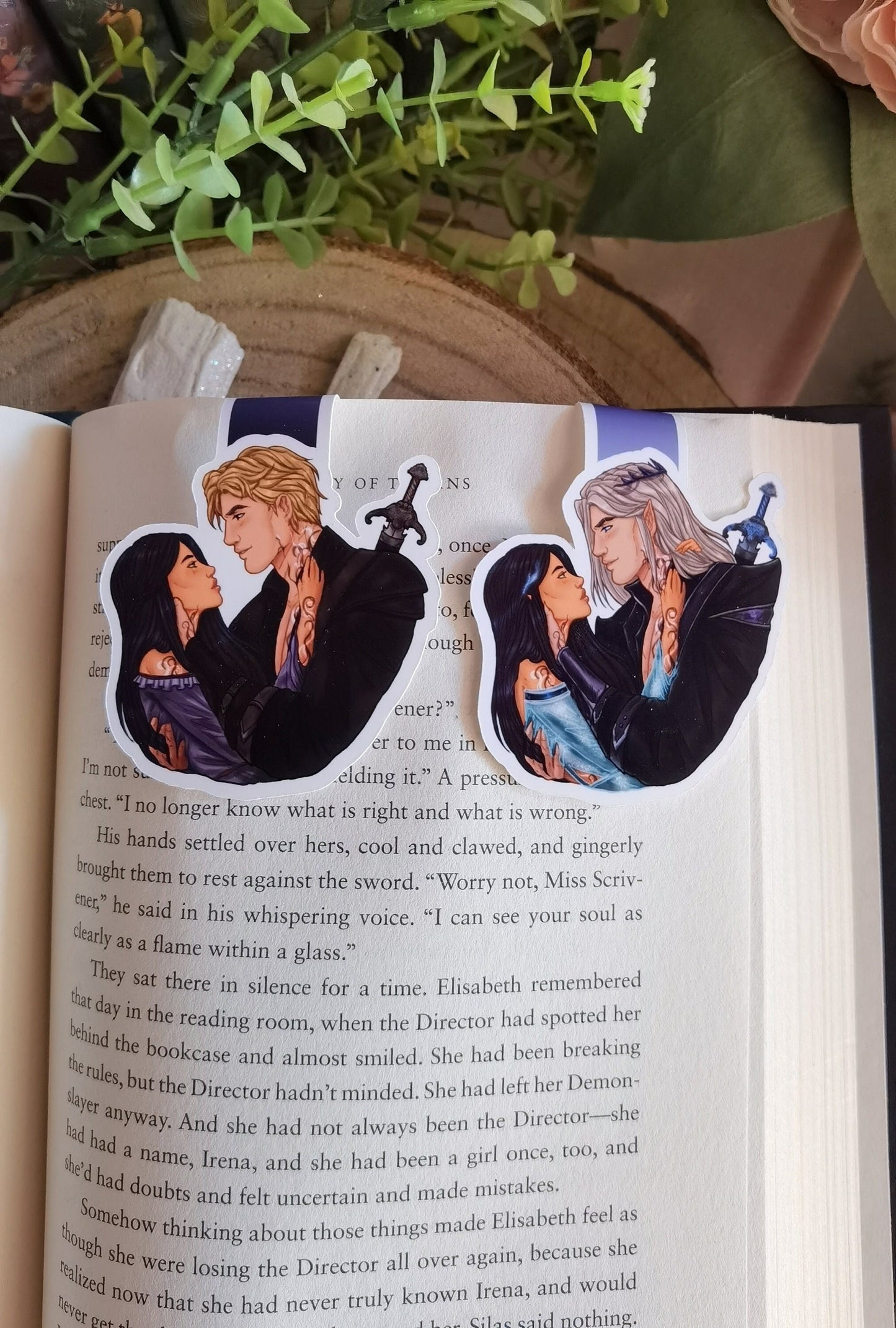 What lies beyond the veil series - Estrella and Caelum/Caldris licensed magnetic bookmark